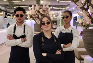 Wat zijn de voordelen van een bijbaan in de horeca voor mijn persoonlijke ontwikkeling?